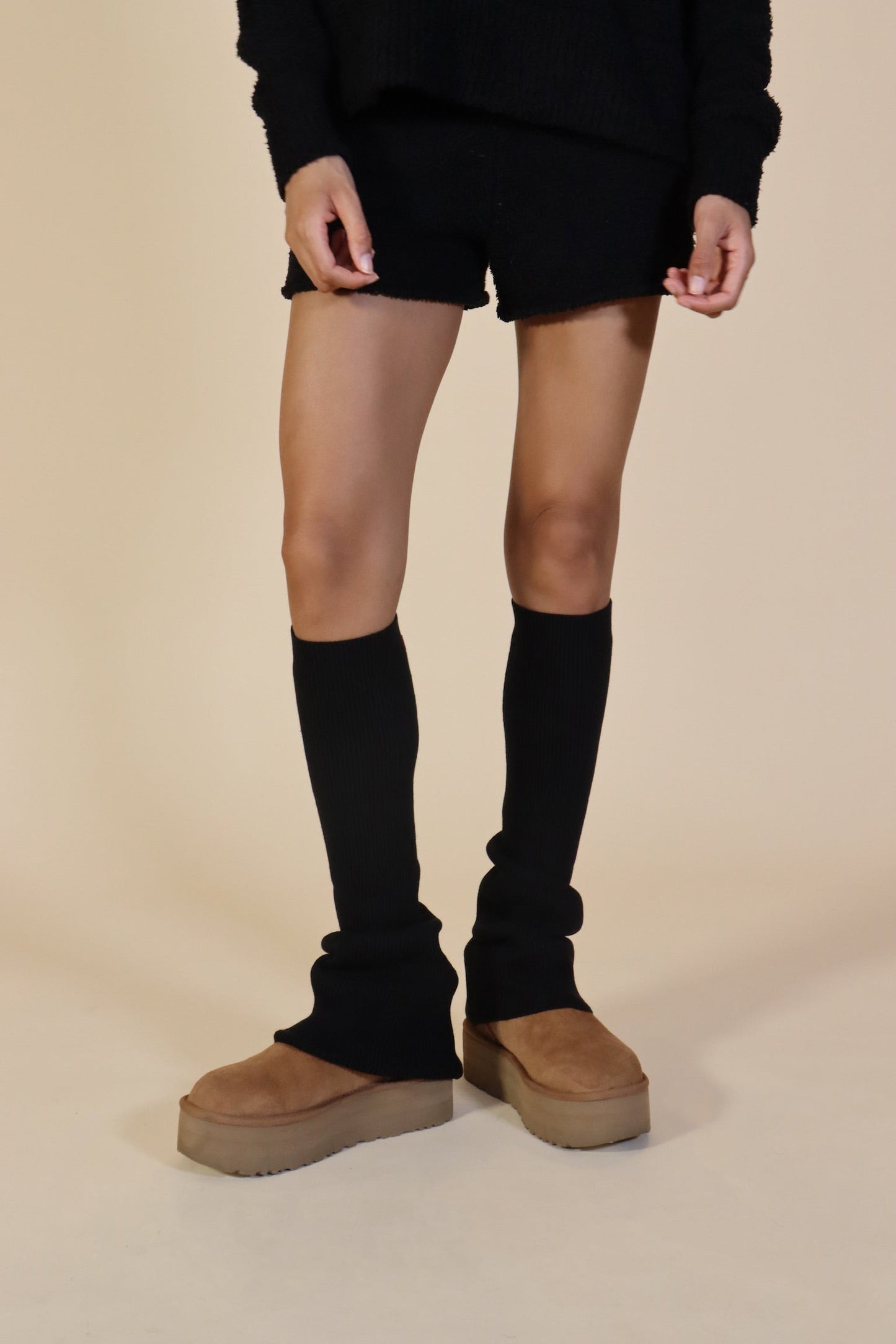 Angel Wool Leg Warmers in Black