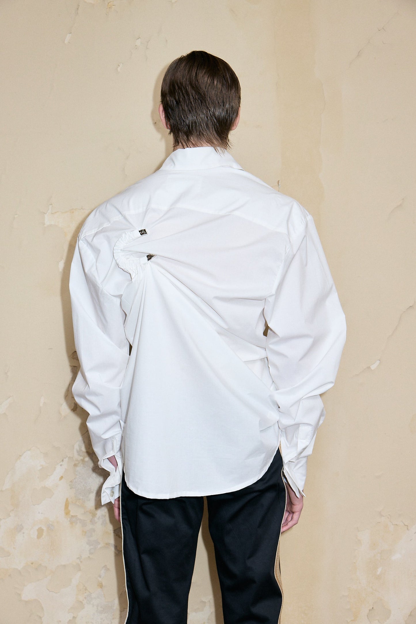 SARAVIA SHIRT WHITE *PRE ORDER*