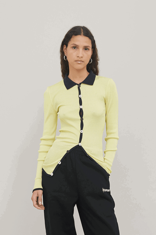 LAURA SEAMLESS SHIRT