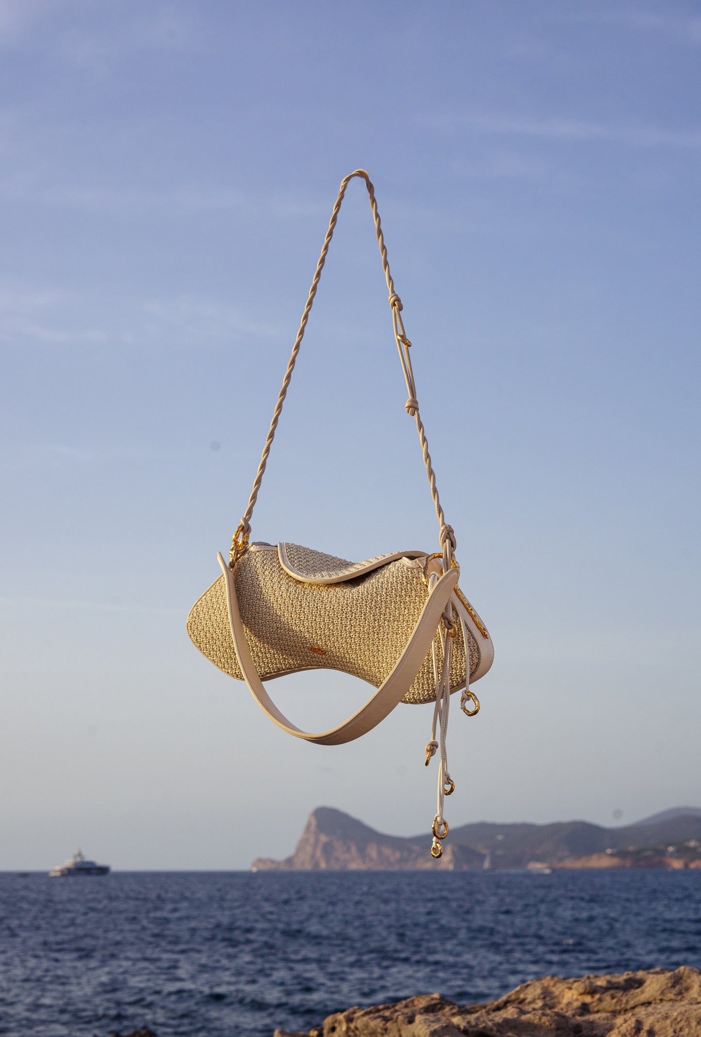 Deià Bag in Raffia